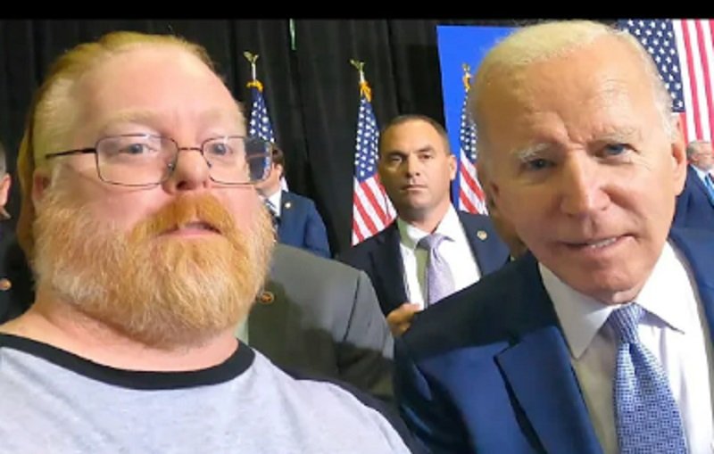 LISTEN: Biden Questioned About Pardoning Julian Assange During Event — Says No