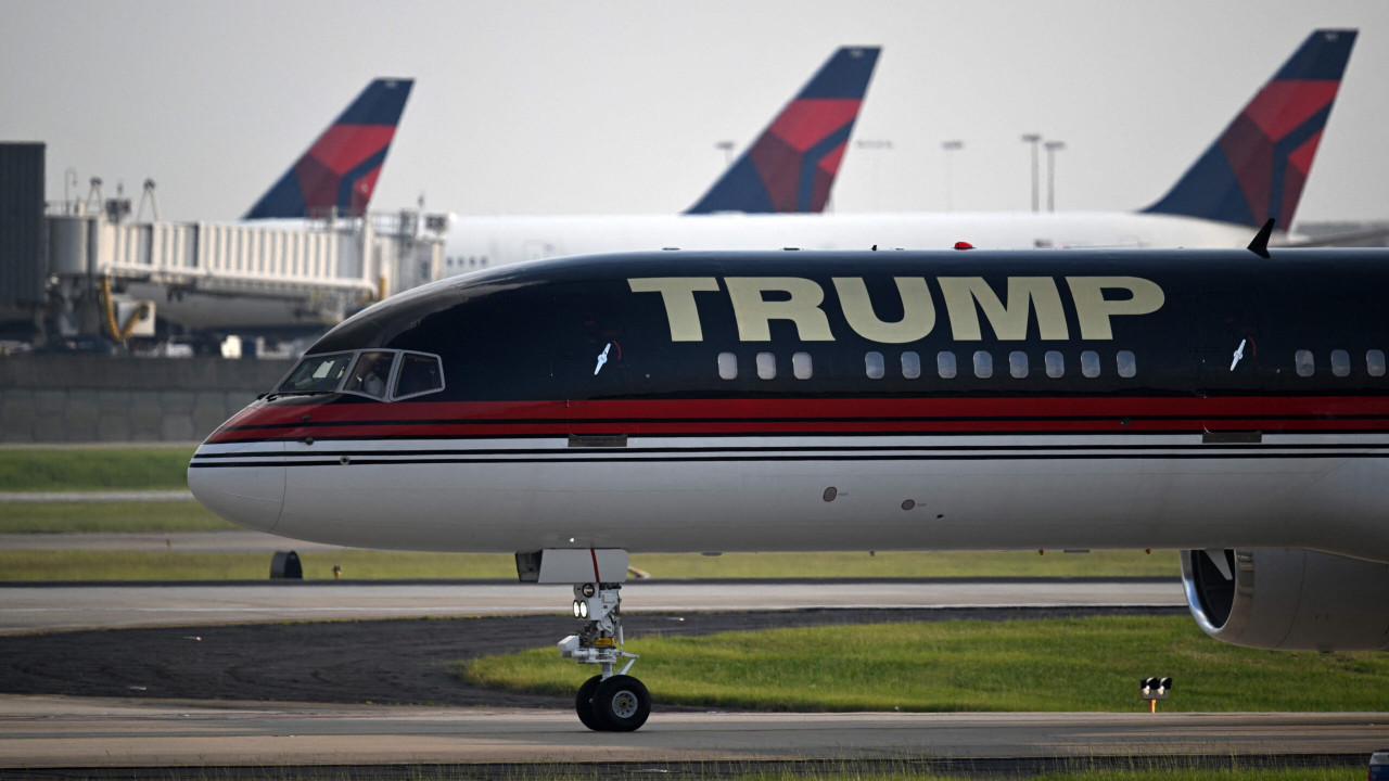 Trump’s Plane Forced To Make Emergency Landing In Montana