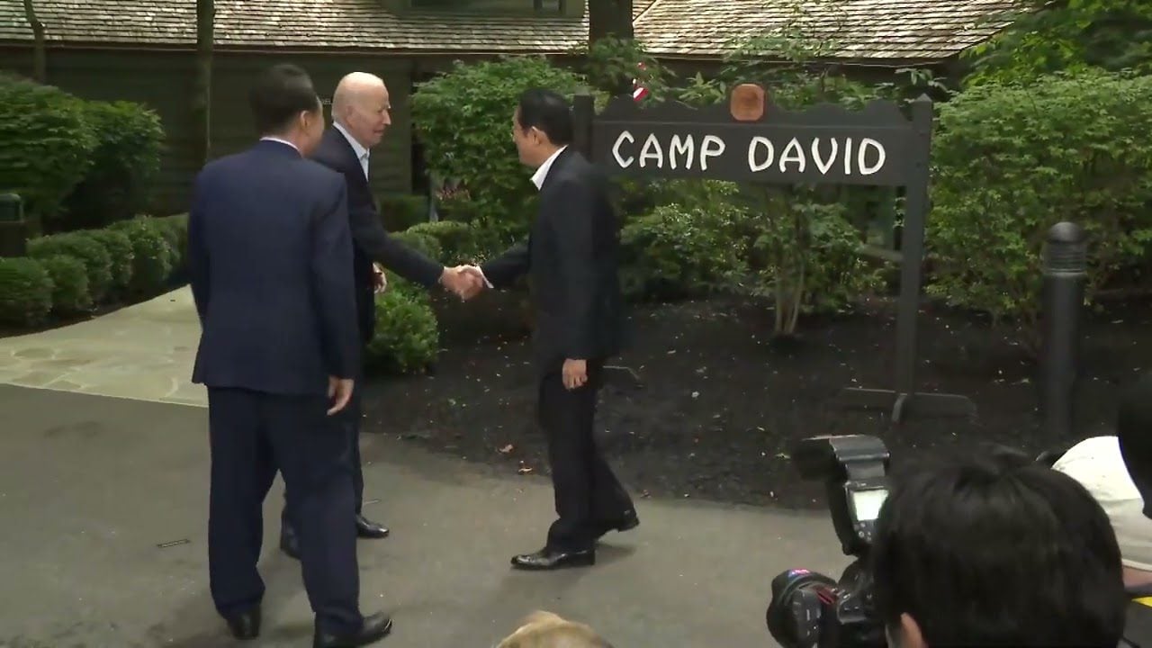 Biden Ignores Questions as Reporters Herded From Room at Camp David (VIDEO)