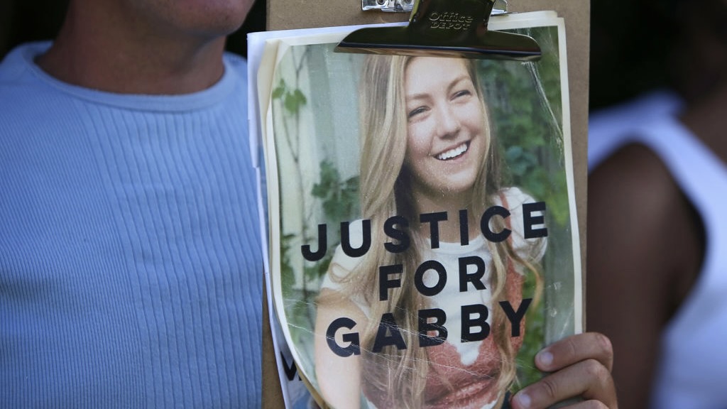 Lawyer For Gabby Petito’s Parents Makes Explosive Accusation About Alleged Killer’s Mom: ‘Burn After Reading’