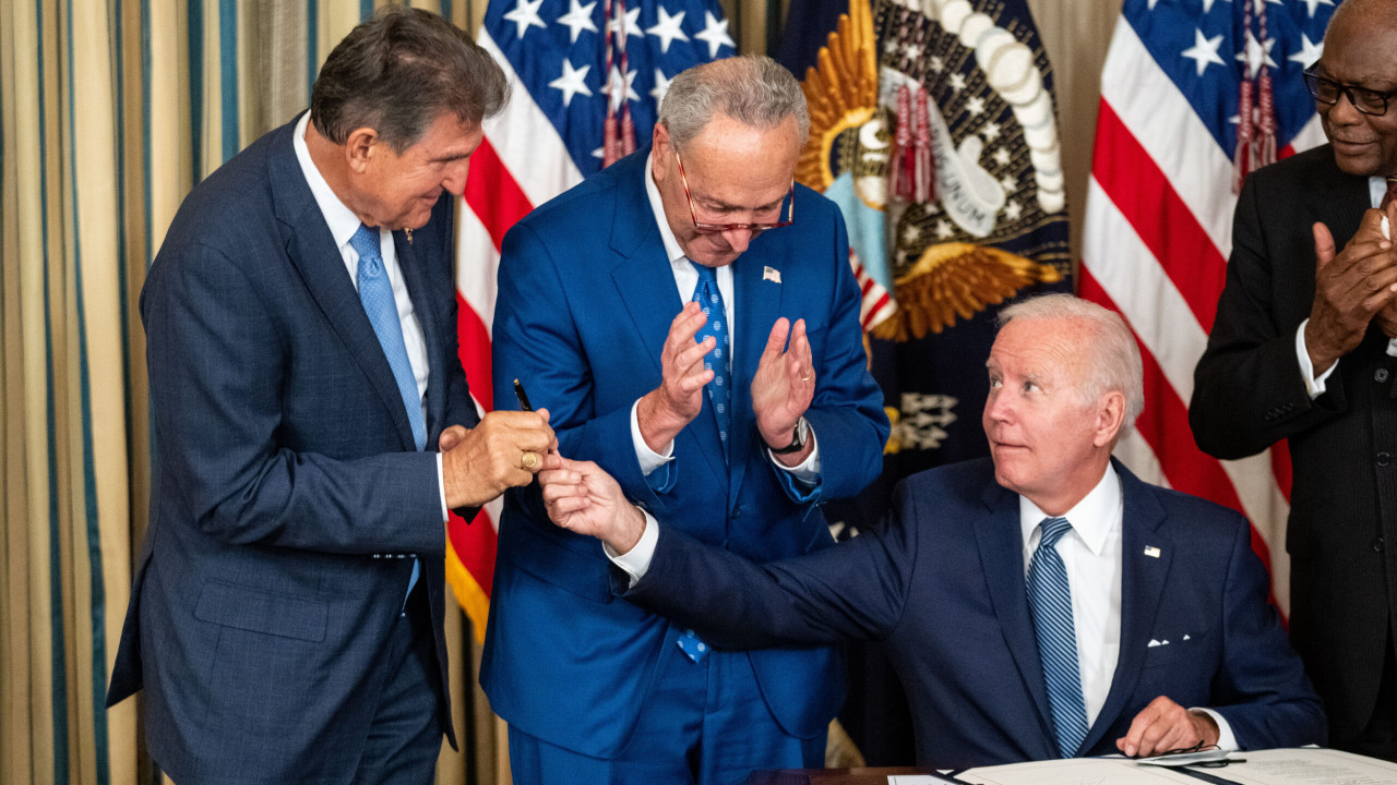 White House Walks Back Biden’s Remarks About Shutting Down Coal Plants After Manchin Nuked Him