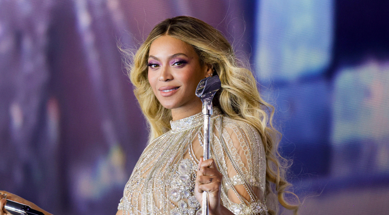 ‘Sick Of You Losers’ Beyonce’s Mom Goes Off On Her Daughter’s ‘Racist’ Critics