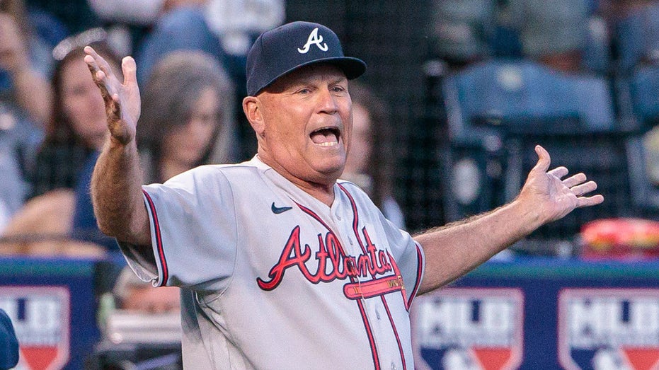 Braves' Brian Snitker ejected following animated argument with umpires