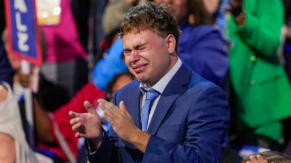 Gus Walz brought to tears, shares emotional moment with father Tim during DNC speech: 'That's my Dad'