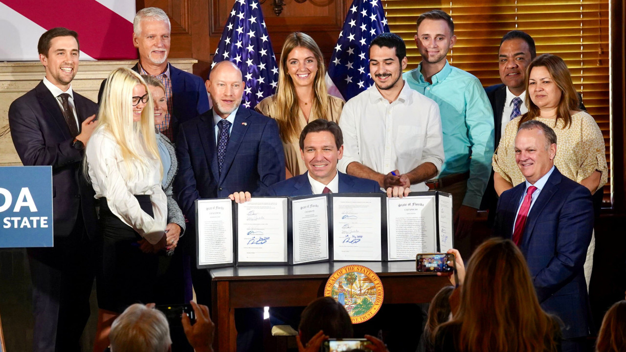 DeSantis Signs Bill Banning Woke DEI Initiatives In Higher Education