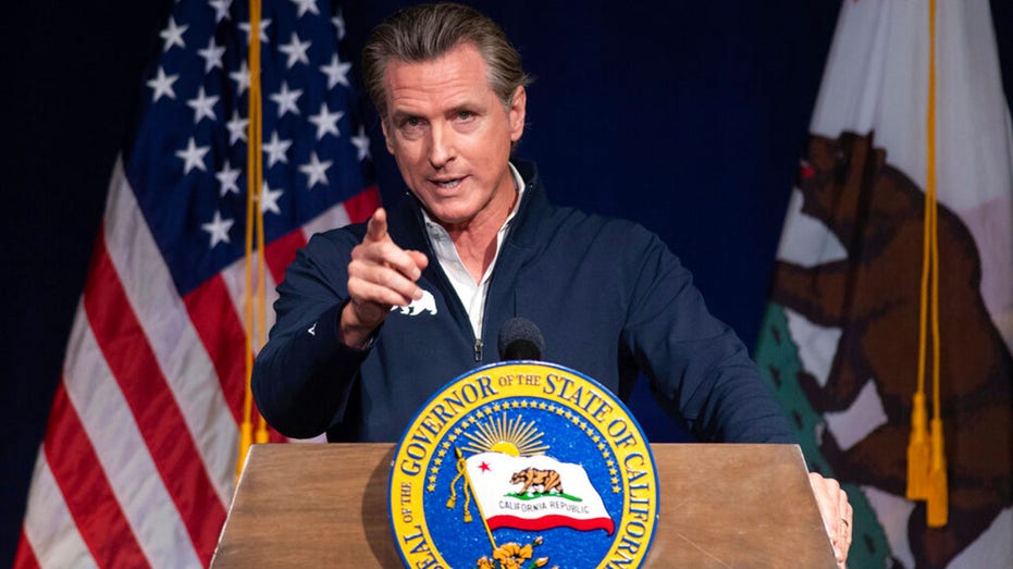 Newsom urges Oakland officials to tighten 'extreme' policy that restricts police chases