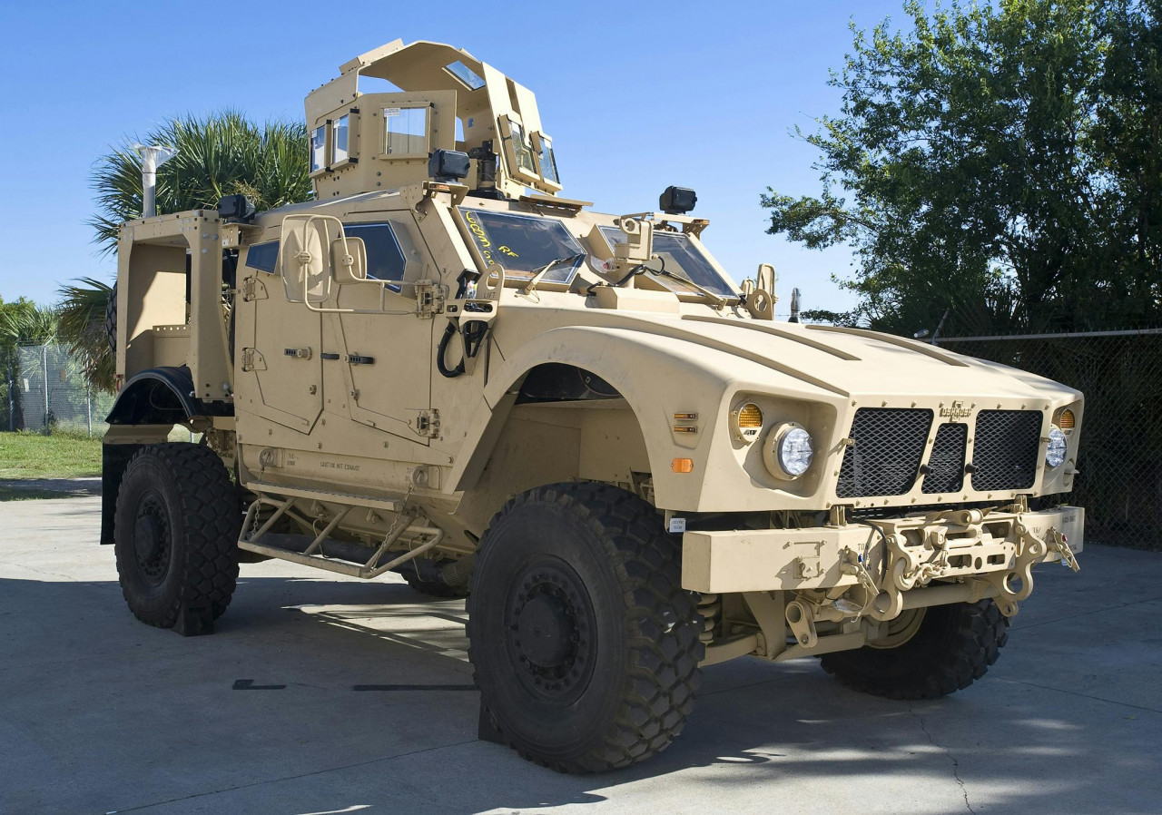 PHOTOS: U.S. Marines Prepare To Deploy To Los Angeles