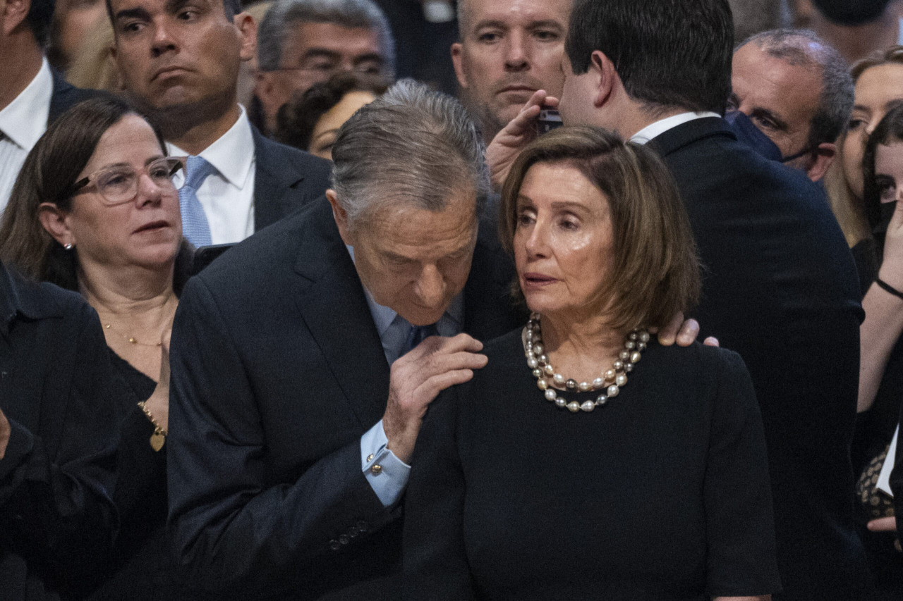 FBI Visits Home Dubbed ‘Hippie Collective’ In Connection To Alleged Paul Pelosi Attacker: Report