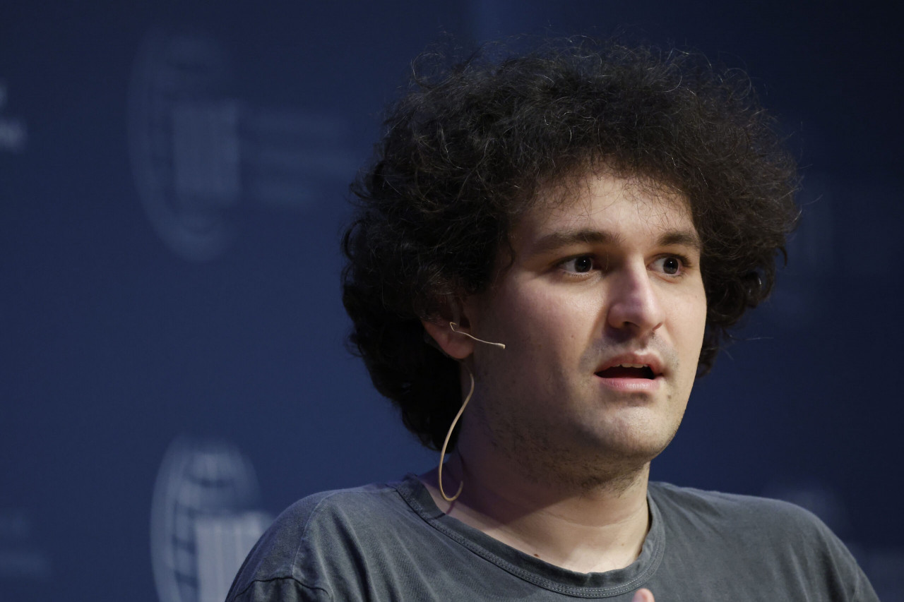 30-Year-Old Billionaire Loses Entire Fortune Overnight As His Bahamas-Based Cryptocurrency Empire Implodes
