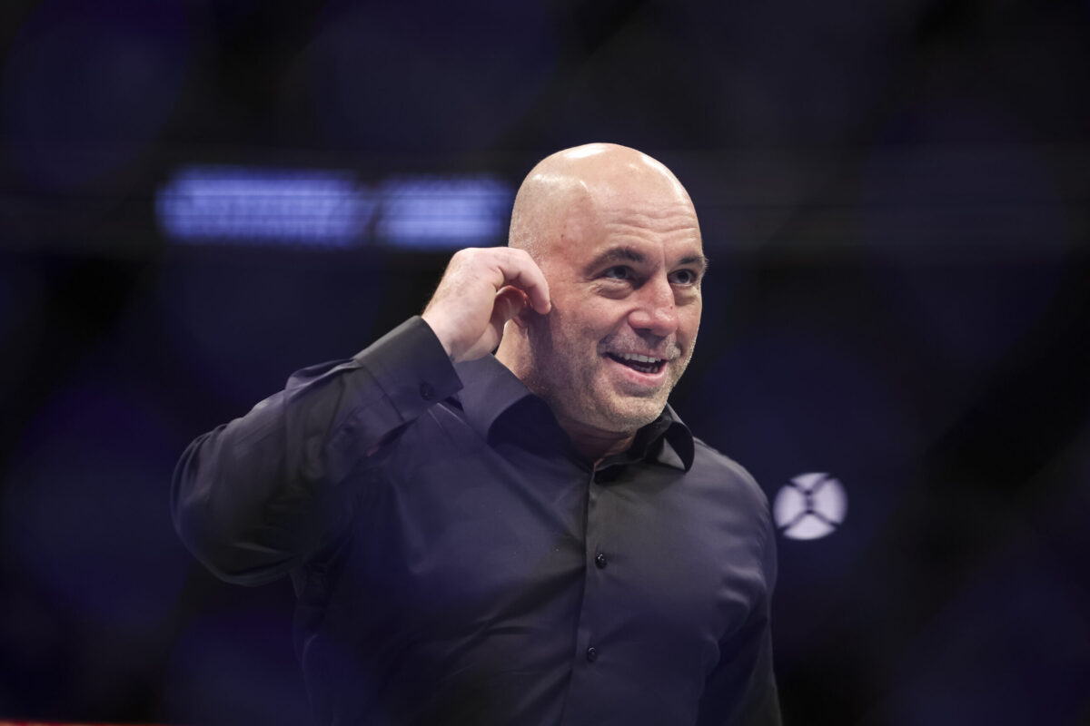 Joe Rogan Challenges Vaccine ‘Champion’ To Debate Robert Kennedy Jr.