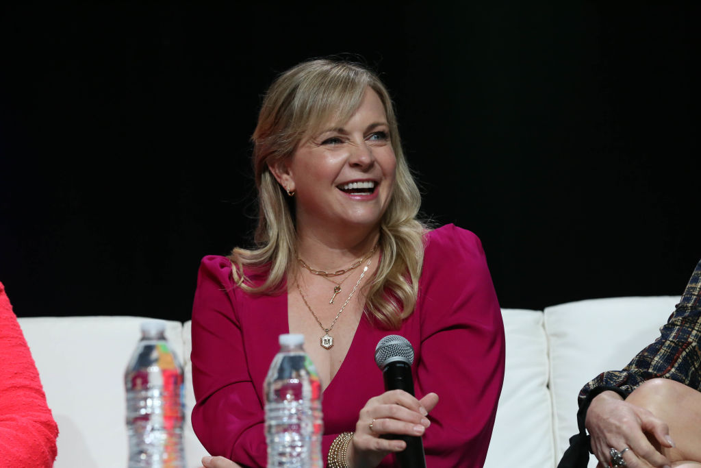 Fans Lose It After Lifetime Casts ‘Sabrina The Teenage Witch’ As A Grandmother