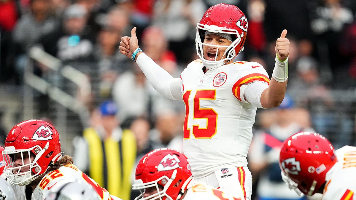 Chiefs’ Patrick Mahomes weighs in on possible neutral site AFC Championship