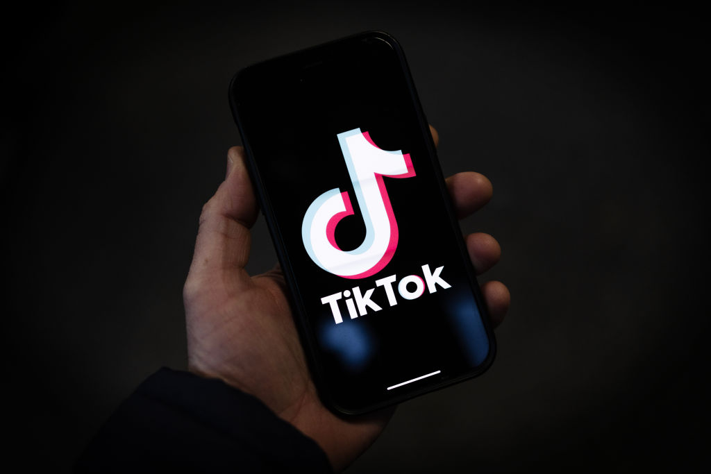 Migrant Smugglers Advertise On TikTok And YouTube: Report
