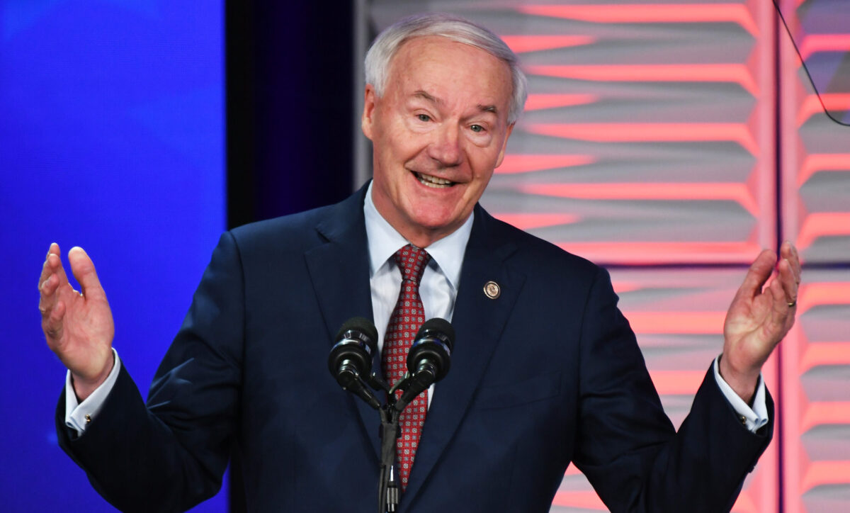Biden White House Apologizes To Hutchinson For DNC Swipe