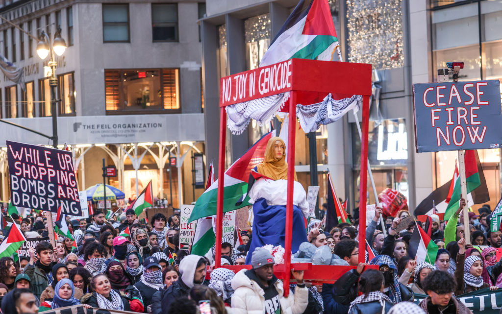 ‘Christmas Is Canceled’: Six Arrested, Officer Injured During Pro-Palestinian Protests In NYC On Christmas