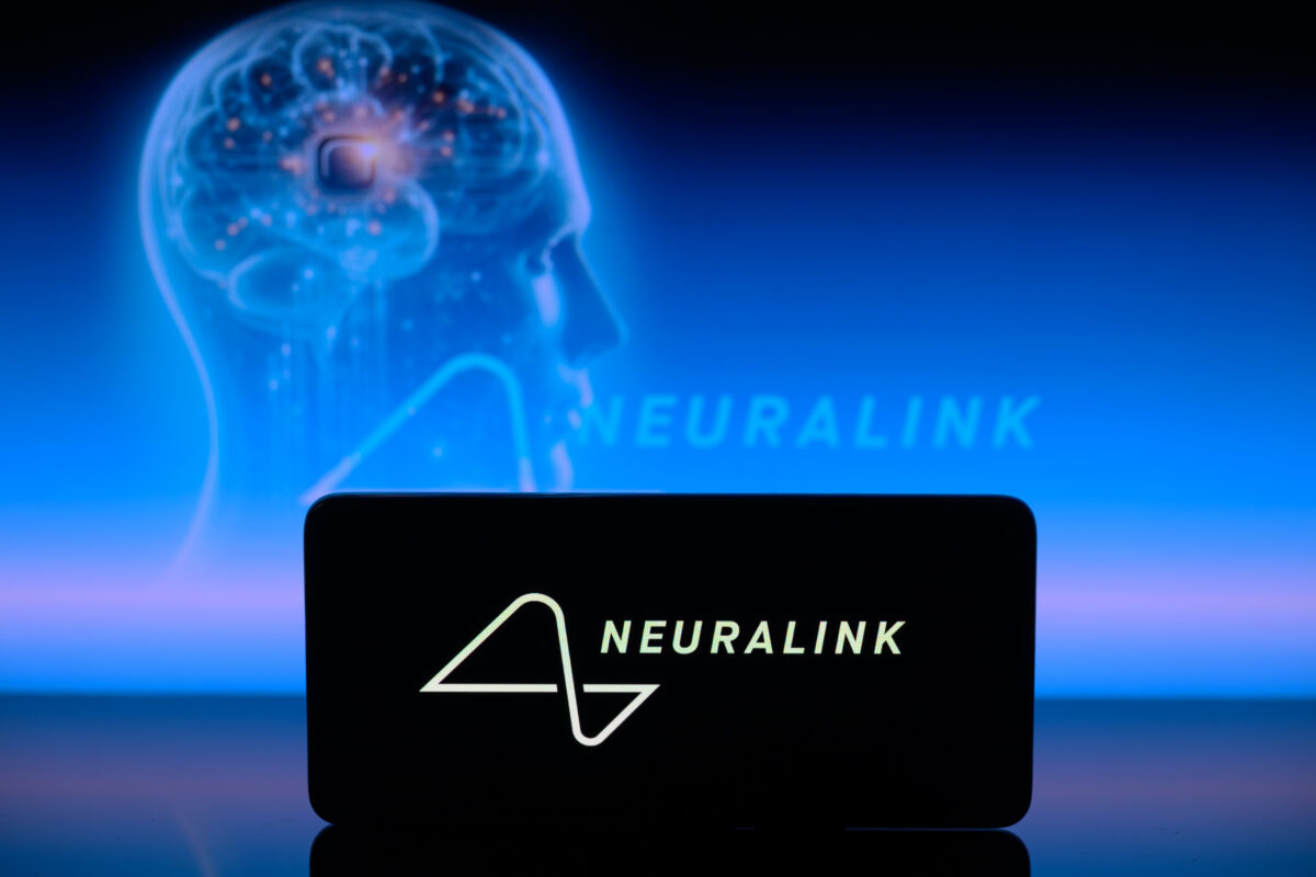 Neuralink Posts Video Of First Human Patient Using Brain Chip To Play Chess With His Mind
