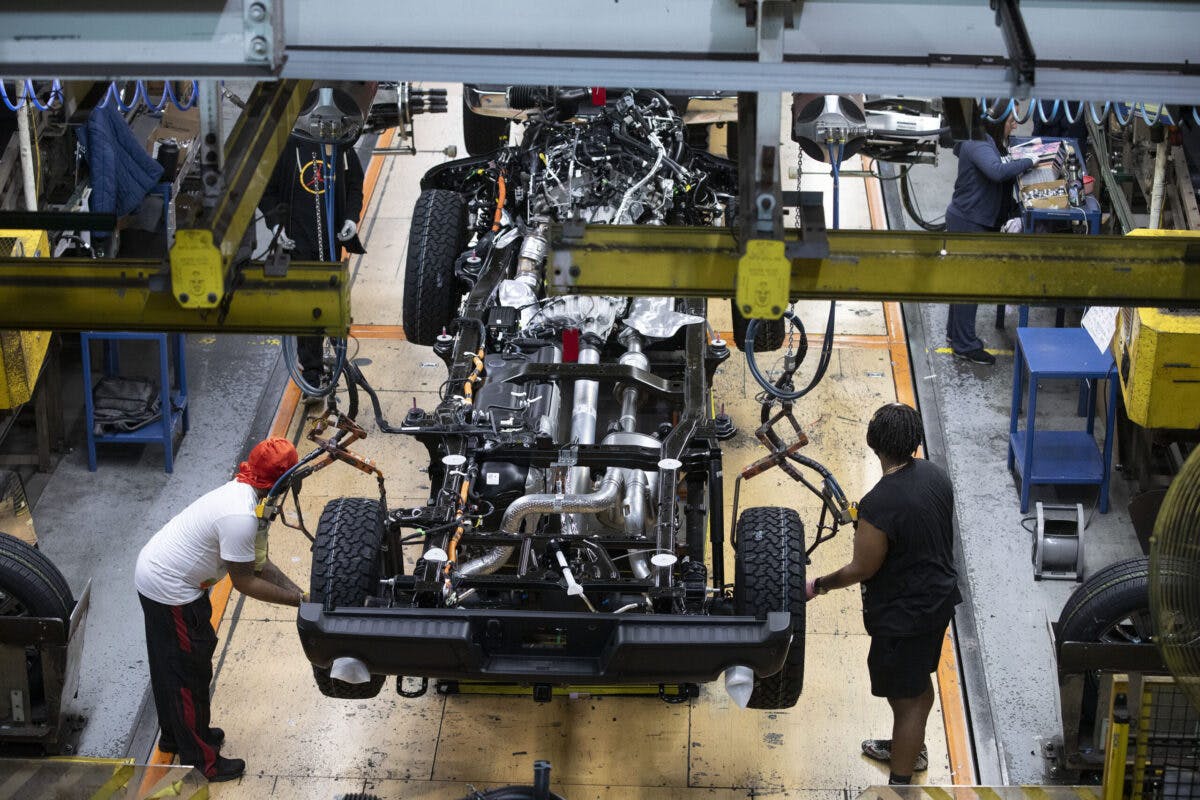 ‘A Major Victory:’ Trump Makes Deal With Auto Industry For Tariff Relief