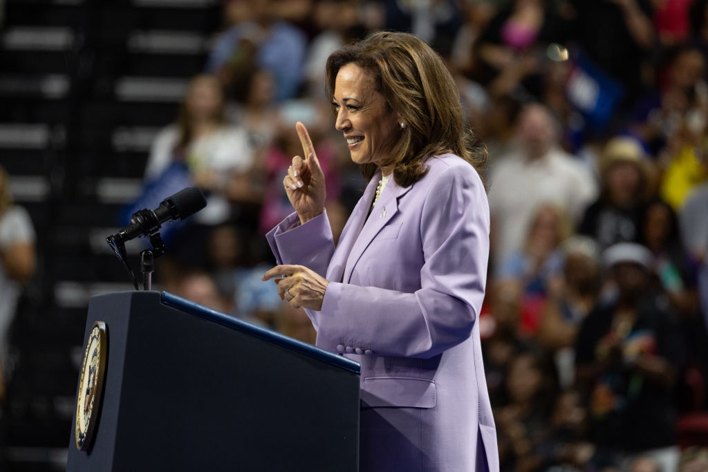 Kamala Promises To Deliver Platform ‘Next Week’ — People Remind Her She Already Did That In 2019