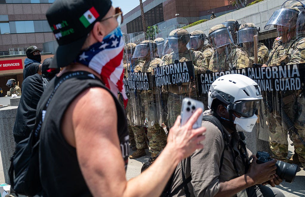 Anti-ICE Protesters Swarm 101 Freeway, 500 U.S. Marines Stand ‘Prepared To Deploy’