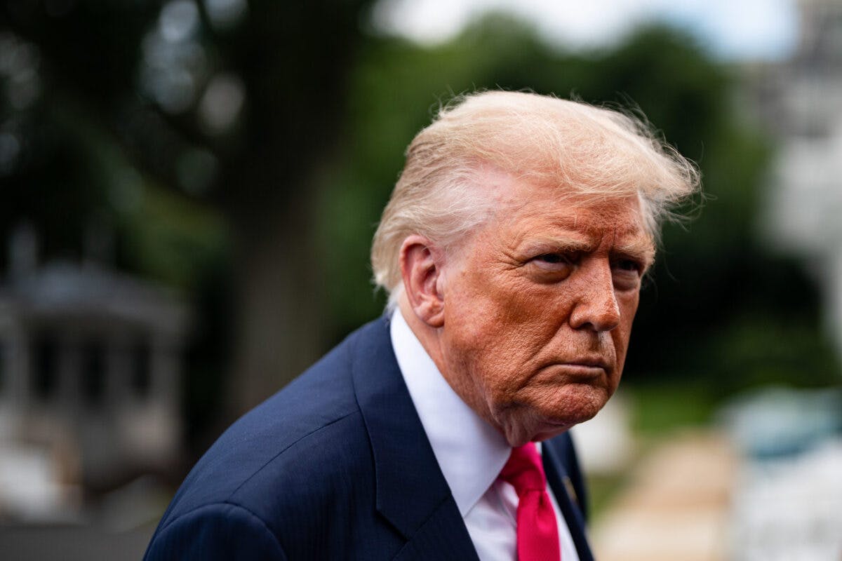 Trump Threatens To Sue WSJ Over ‘FAKE’ Epstein Letter, Orders Bondi To Unseal Testimony