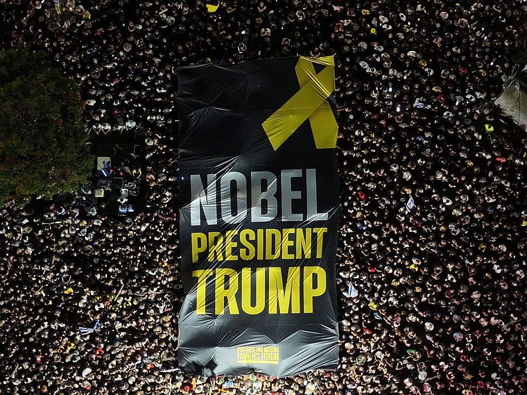 Chants Of ‘Thank You, Trump’ And Calls For Nobel Peace Prize Erupt At Israel’s Hostage Square