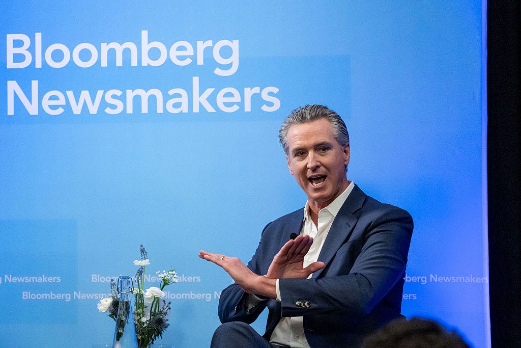 Federal Judge Rules California Can’t Stop ICE Agents From Wearing Masks