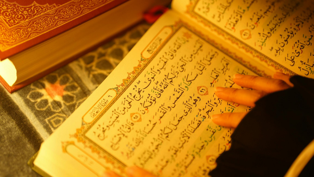 Can The Quran Affirm The Bible Without Contradicting Itself?