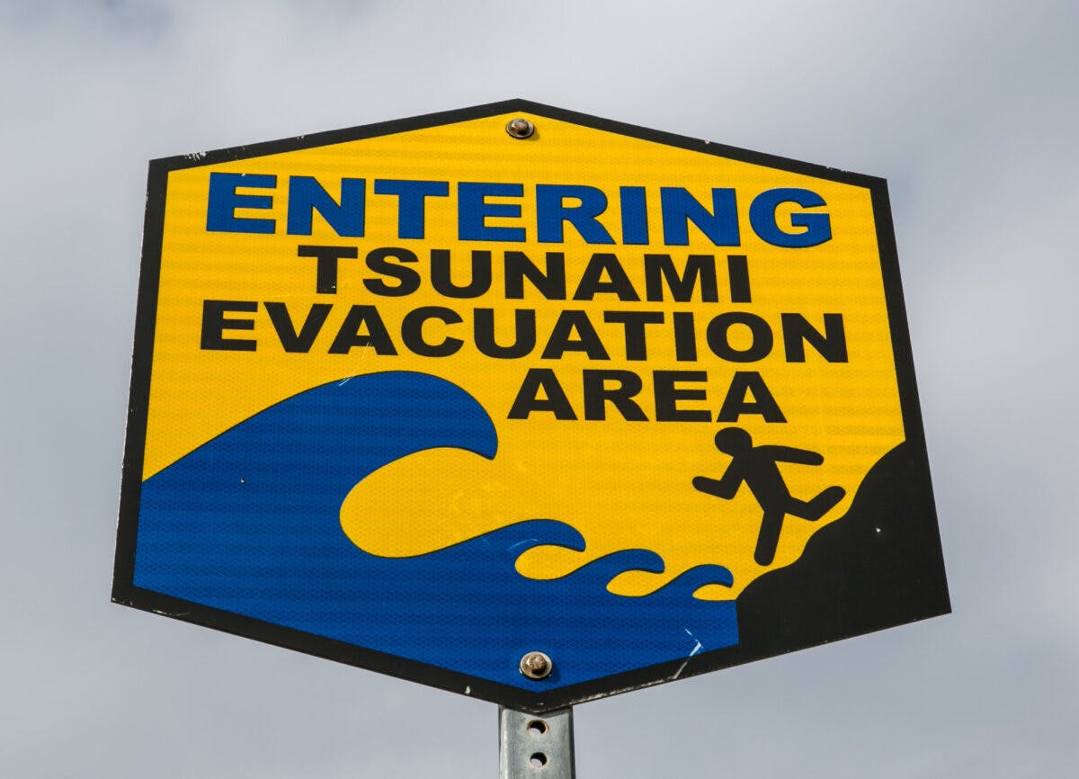Powerful Quake Causes Tsunami, Endangering U.S., Russia, And Japan