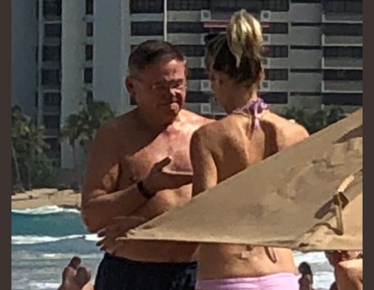 Crooked Democrat Senator Bob Menendez Under Federal Criminal Investigation… AGAIN