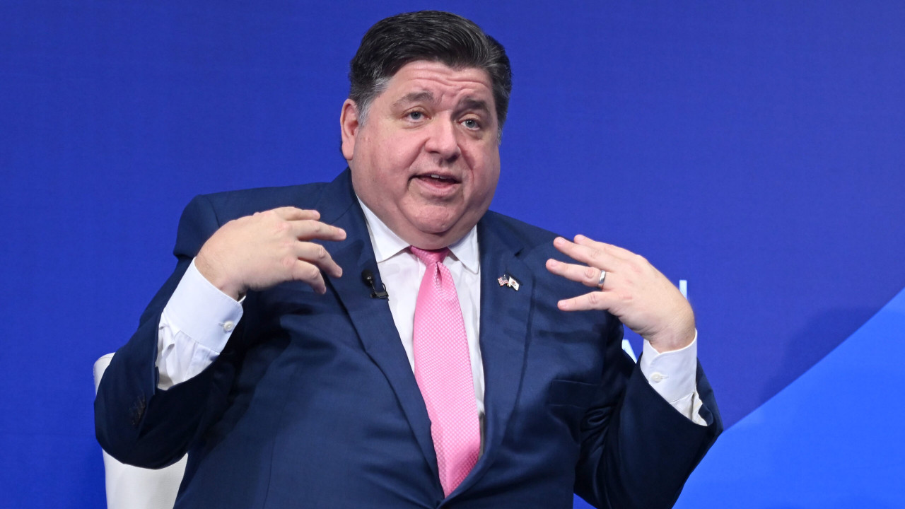 J.B. Pritzker Complains That Texas Keeps Sending Illegal Aliens To Illinois