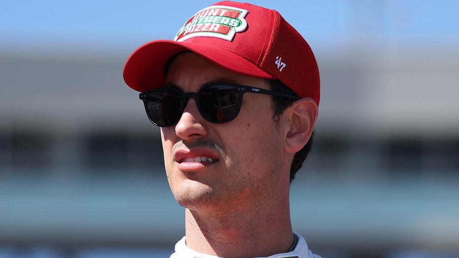 NASCAR star Joey Logano calls out John Hunter Nemechek after Phoenix wreck