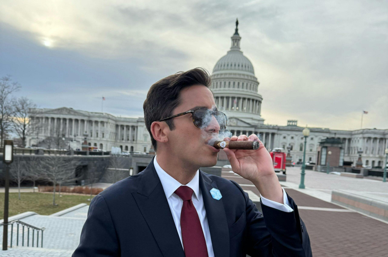 Knowles Lights Up A Mayflower And Smokes The Libs During Epic Night At Trump’s SOTU