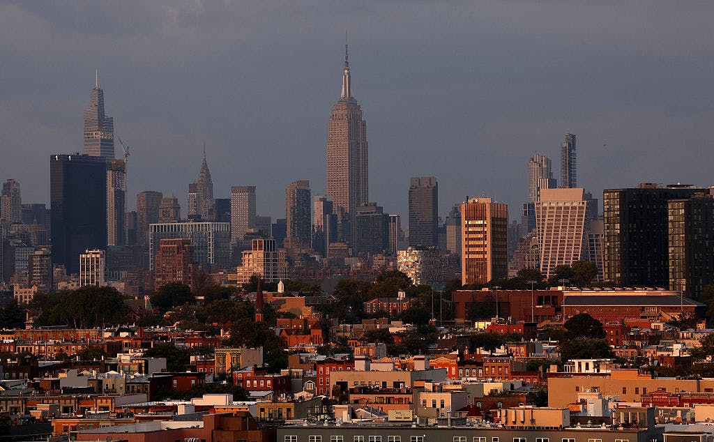 Multiple Injured, Including Cop, After Gunman Storms Manhattan Office Building