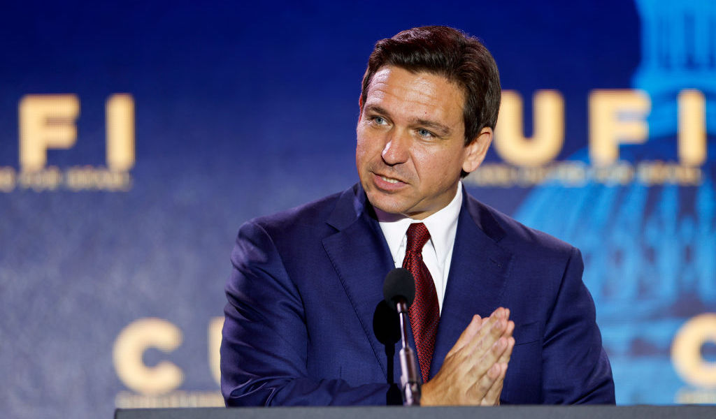 DeSantis Hits Trump For Not Committing To Debate, Pro-DeSantis PAC Taunts Him In Ad