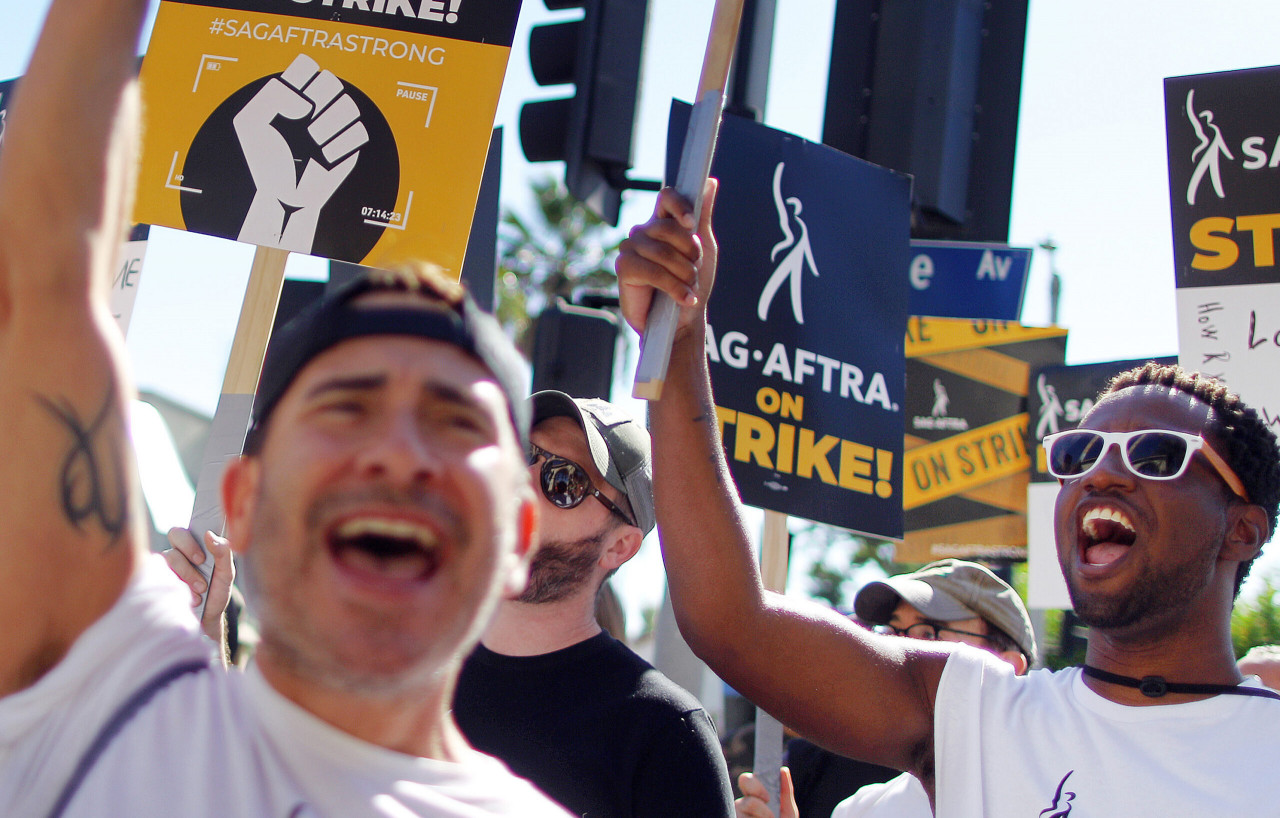 SAG-AFTRA Actors Strike Ends After 118 Days With Tentative Agreement Reached