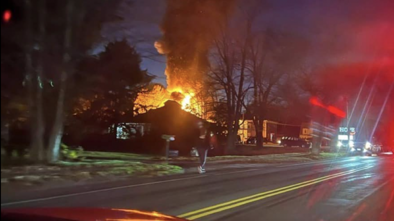 BREAKING: Airplane Crashes Into Apartment Building In New Hampshire