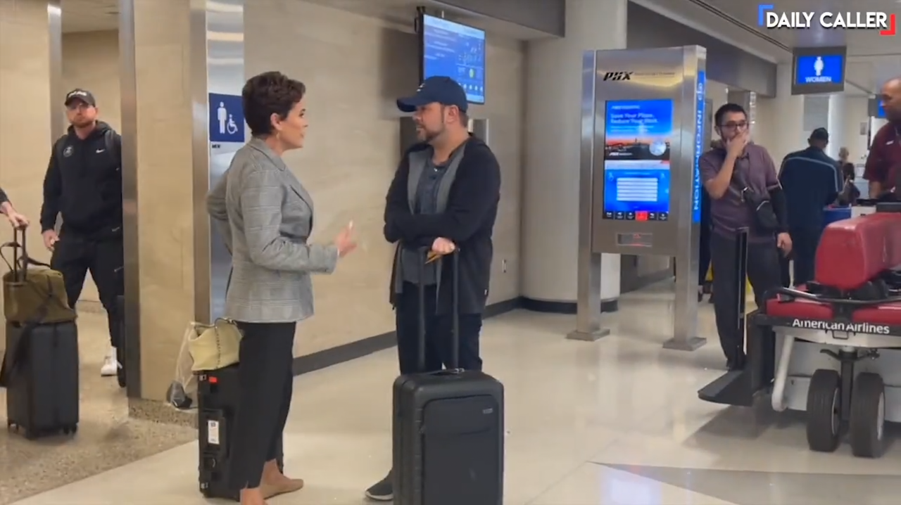 Kari Lake Confronts Ruben Gallego About Border Conditions