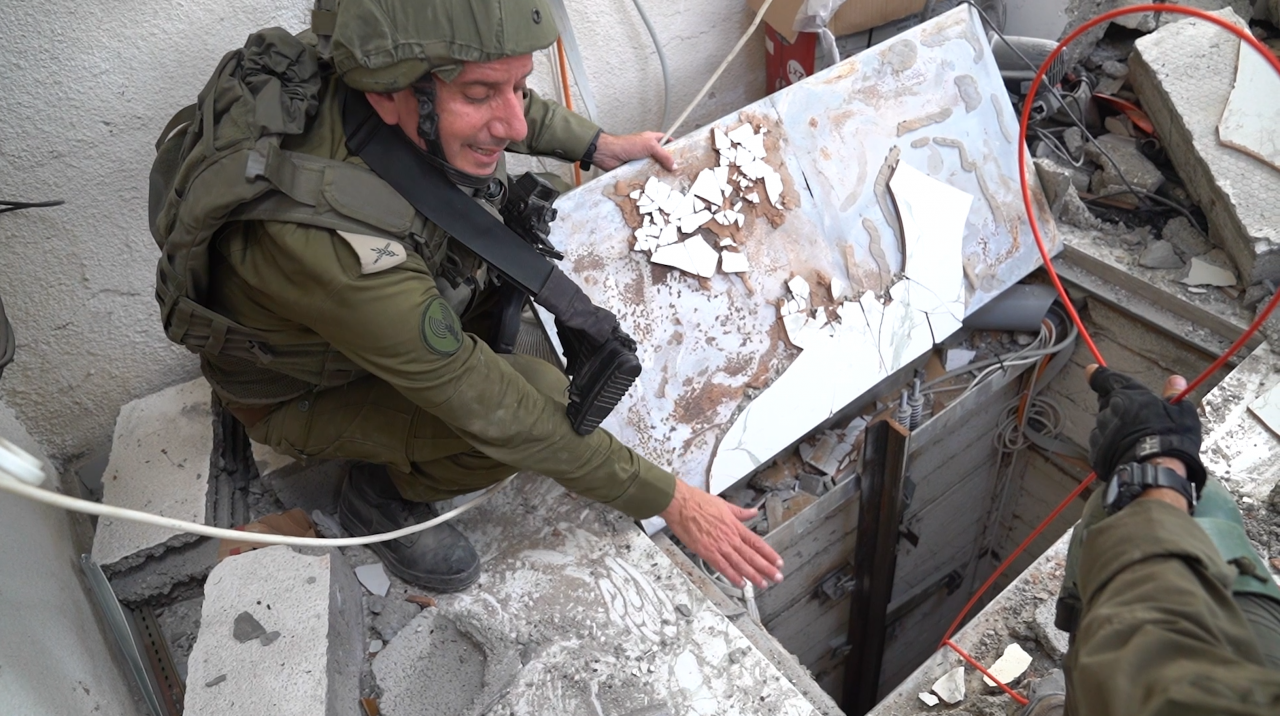 IDF Shows Hamas Terror Tunnel Next To Hospital, Terror Facilities In Hospital Basement