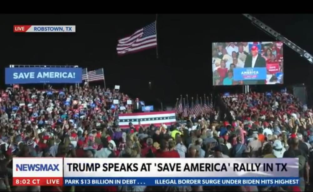 Incredible Moment Crowd Breaks into National Anthem in Midst of President Trump’s Speech at Texas Rally in Tribute to J6 Prisoners –  VIDEO