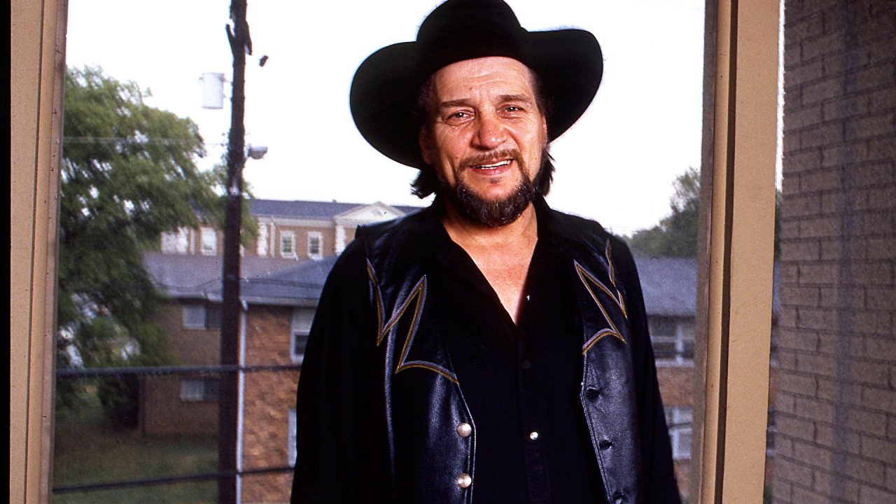 Waylon Jennings’ Son Says He’s Found ‘Treasure Trove’ Of Unheard Music Dad Made, Will Release