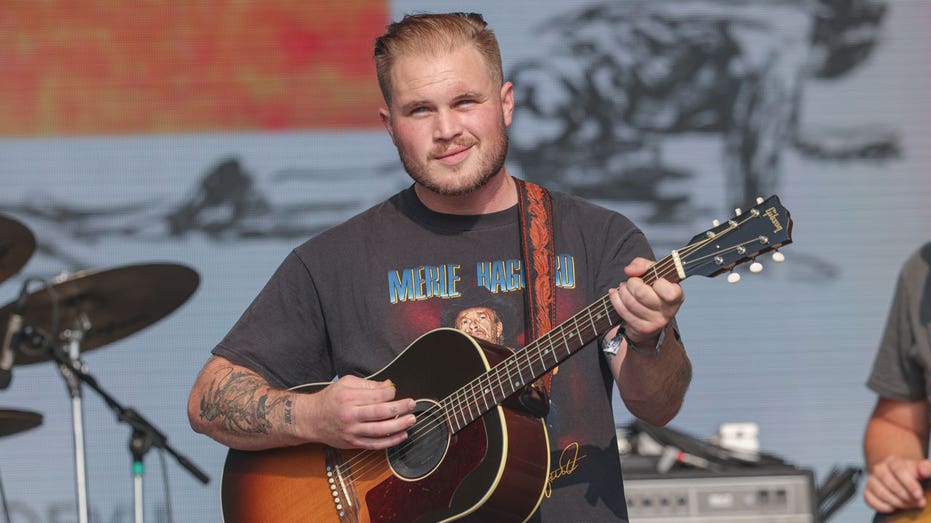 Country music star Zach Bryan issues warning to fans after kicking woman out of his concert