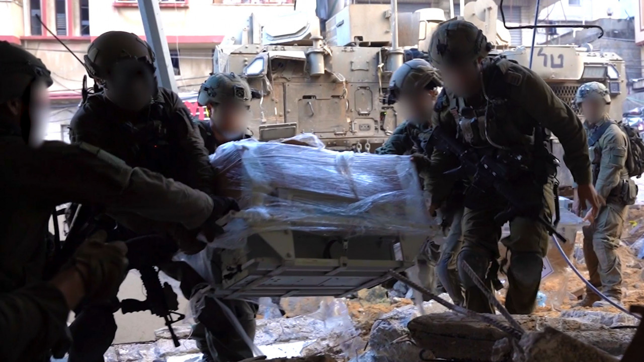 IDF Raids Main Gaza Hospital Housing Hamas’ Underground HQ; Delivers Medical Supplies To Doctors