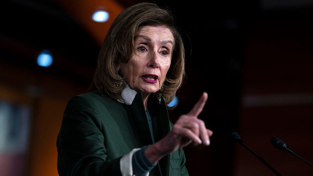 Conservatives react to Nancy Pelosi stepping down as Democratic leader: 'Good riddance!'