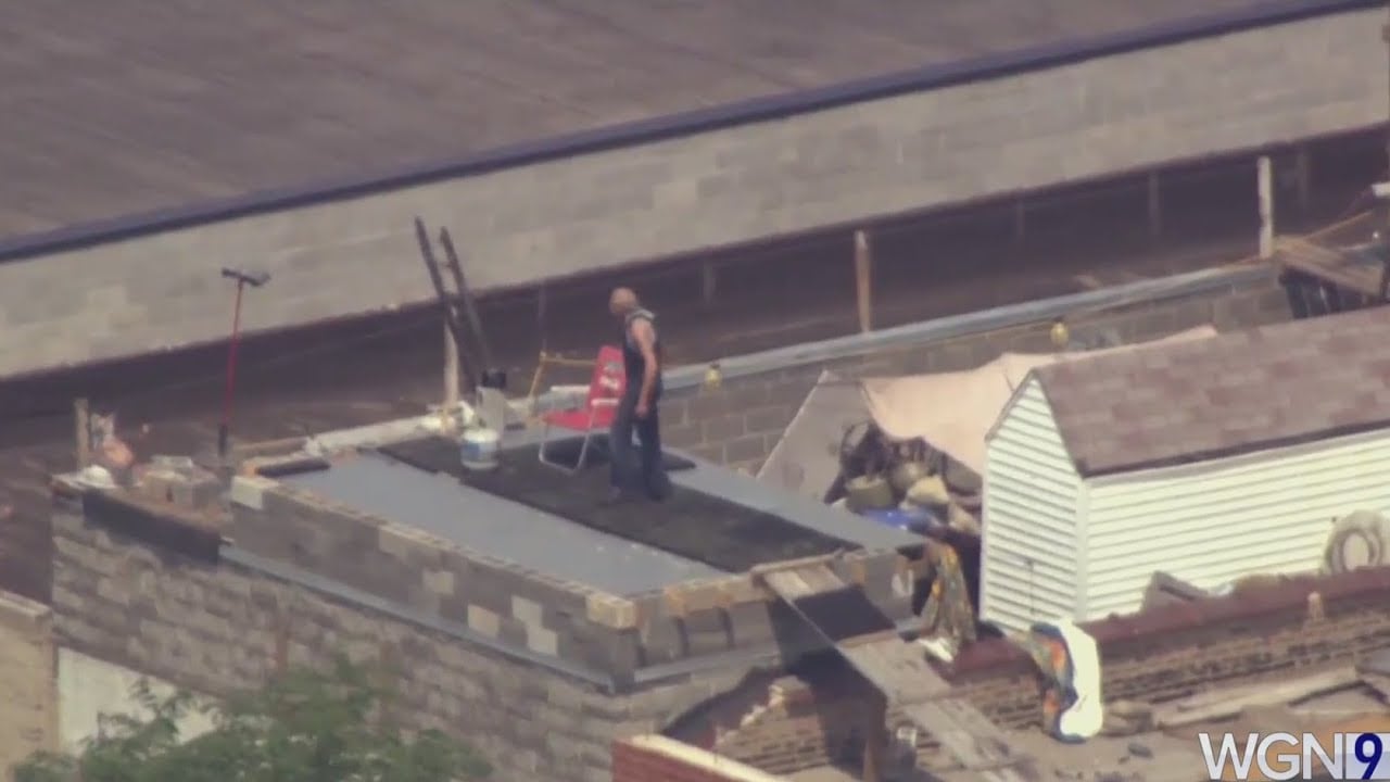 Ukraine Supporter with Nazi Flag Kills Himself in Police Standoff in Chicago – Media Conveniently Ignores His Ukraine Flag in Reports