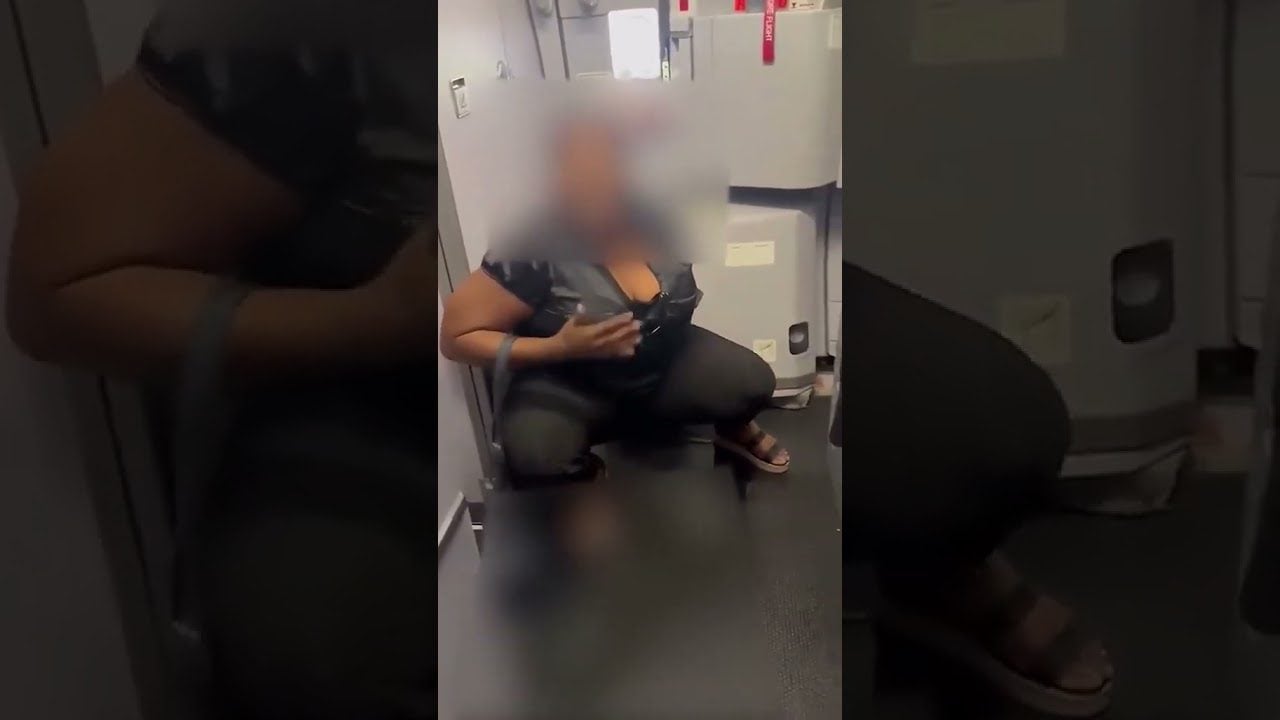 WTH? Woman Caught on Camera Peeing on the Floor of Spirit Airlines Plane — Shouts ‘I Cannot Hold the Pee!’ (VIDEO)