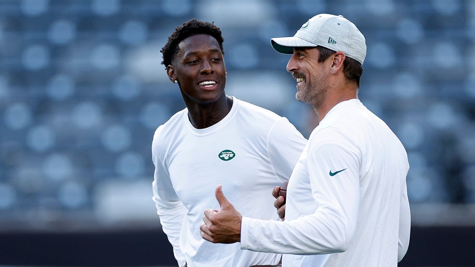 Jets’ Sauce Gardner jokes Aaron Rodgers has been hard to reach after talk of potential VP run in 2024